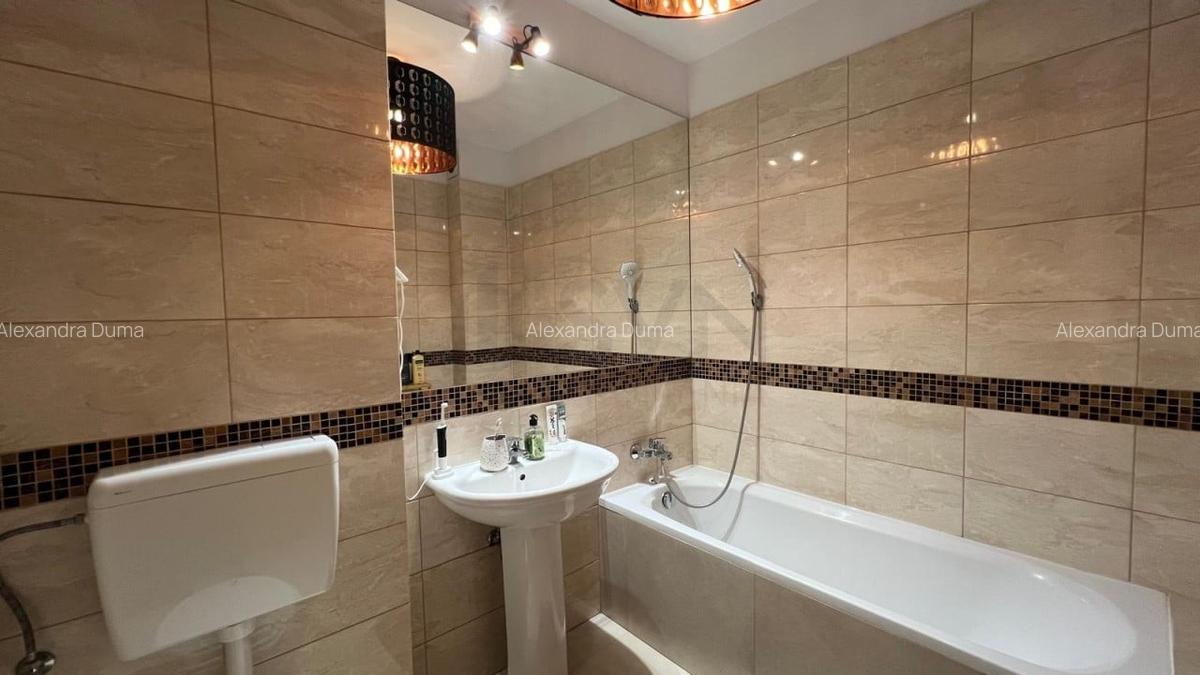 Apartament cu 3 camere decomandat în Doamna Ghica - 15
