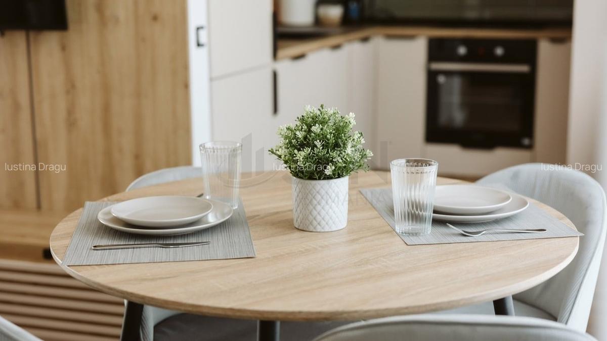 Apartament cu 2 camere semidecomandat în 13 Septembrie - 6