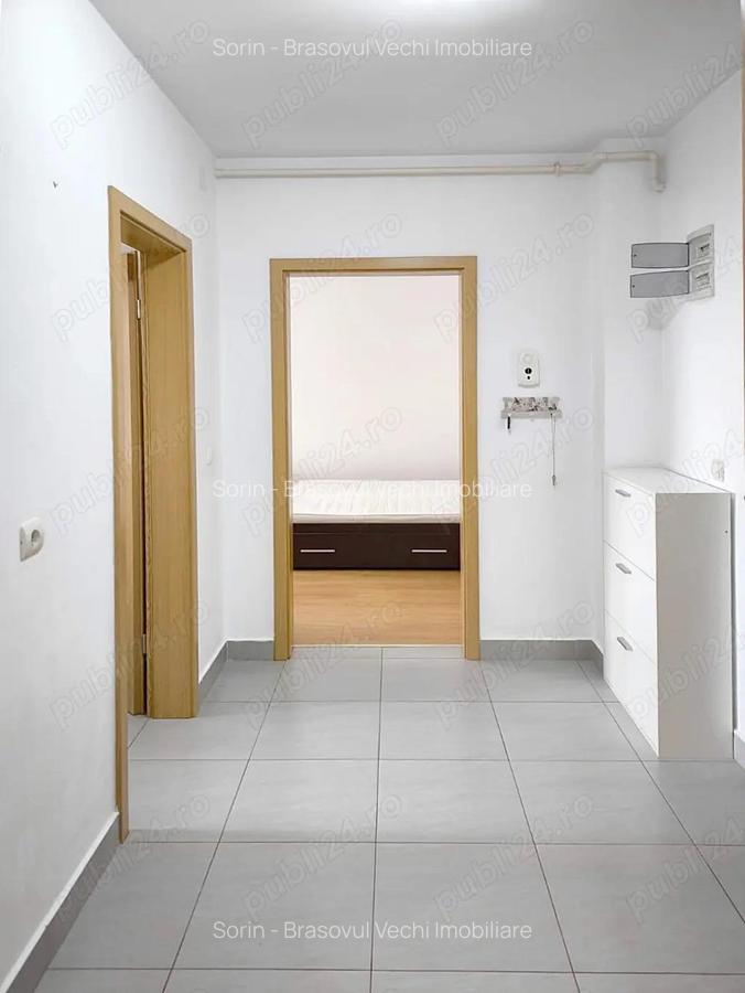 Zona Tractorul, apartament decomandat 2 camere si parcare, disponibil imediat. - 9