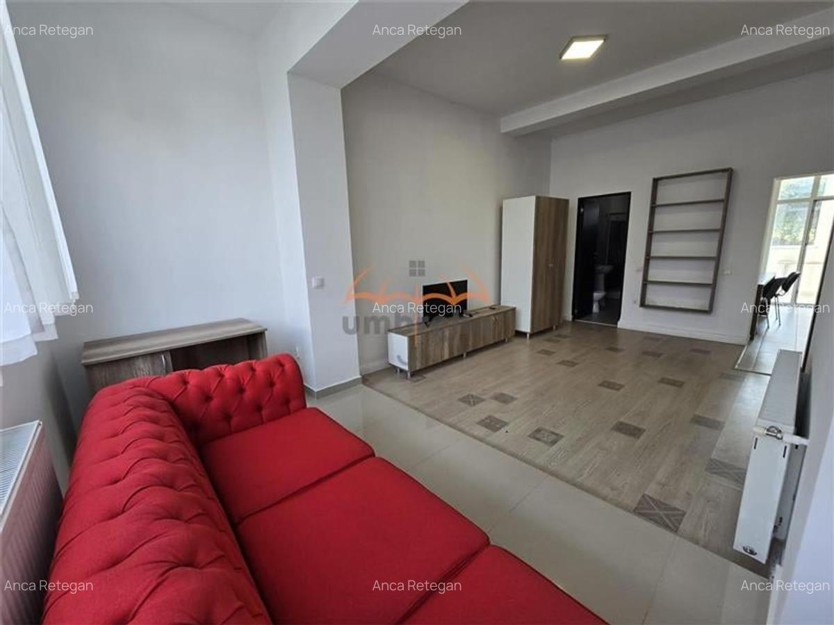 DE INCHIRIAT ap 2 camere , modern, parcare, gradina , 420 euro - 1