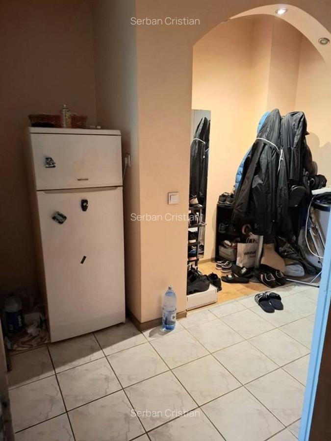 Oltenitei de vanzare garosniera mobiliata si utilata - 8