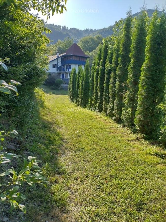 Conac de vanzare, 10 camere, sat Toaca, jud.Mures - 3