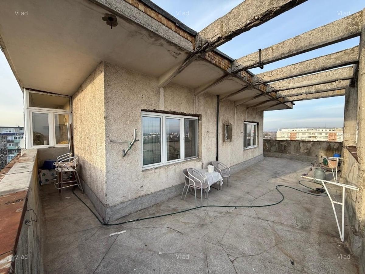 Apartament cu 3 Camere, Terasa de 50 mp si Priveliste Panoramica - 6
