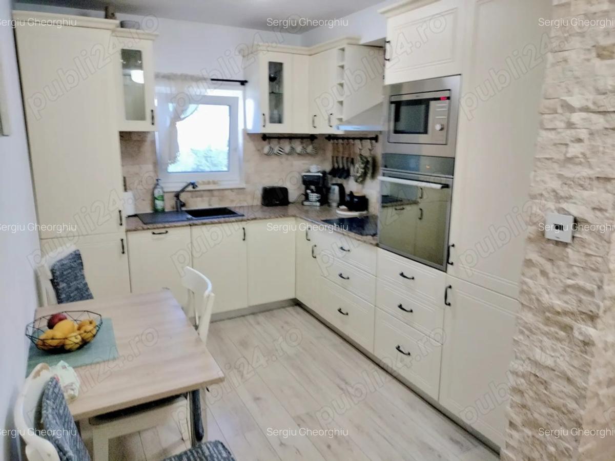 Vand apartament semidecomandat 4 camere, 2 bai, semidecomandat - 3
