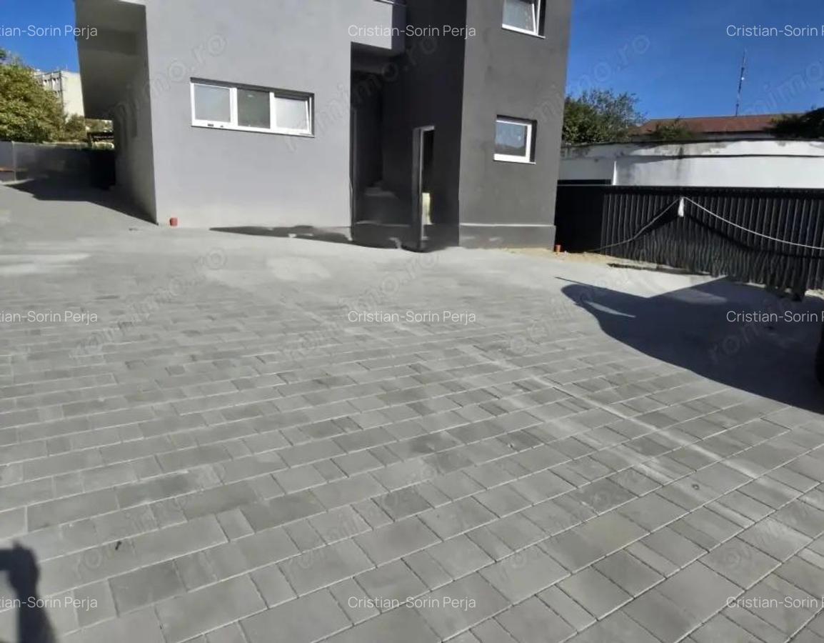 Apartament 2 Camere, Decomandat, Zona Gavana, Etaj 1 - 3