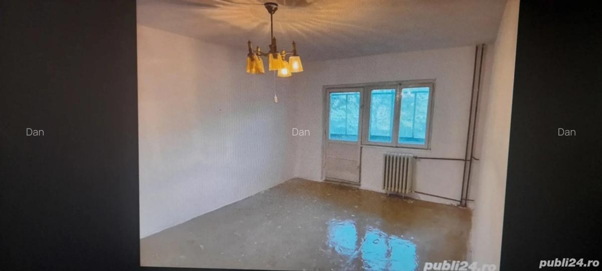 OCAZIE!!! 3 camere DECOMANDAT 70 mp utili etaj 2 C.Aradului biserica cu 2 bai vedere 2 parti - 2