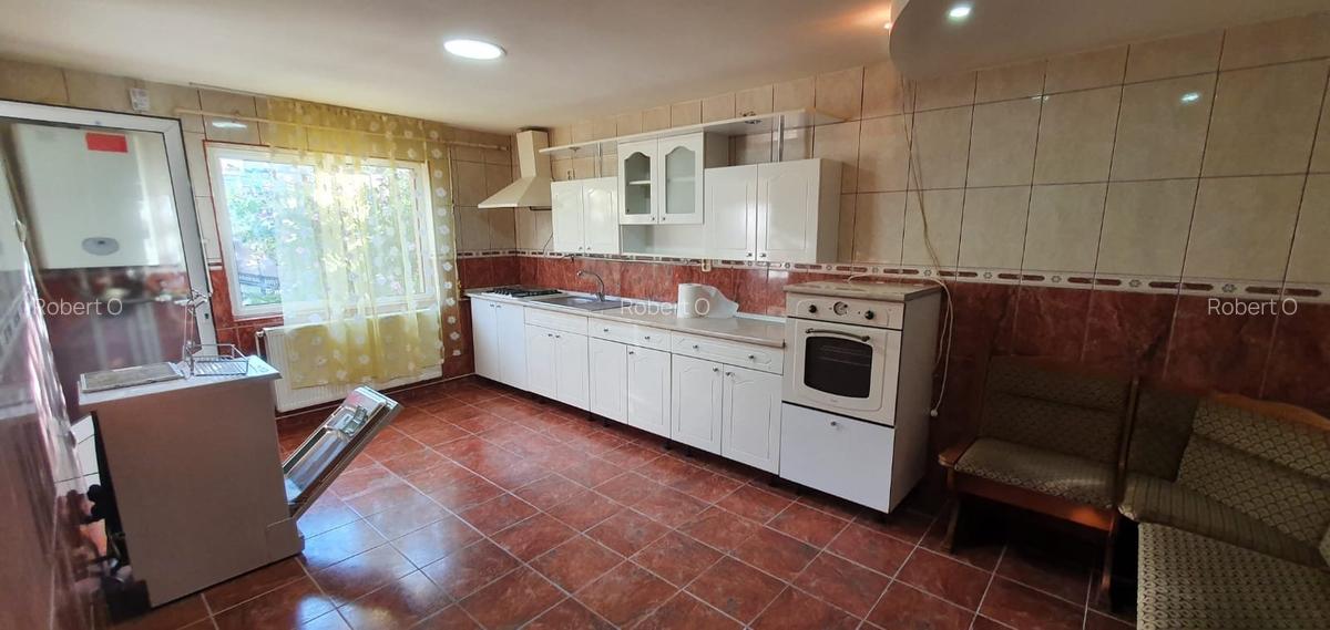 Zona AFI Palace casa 2007 parter 3 camere  la 117000 euro - 7