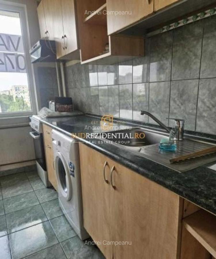 Apartament 3 Camere, Turnu Magurele, decomandat, comision 0% - 6
