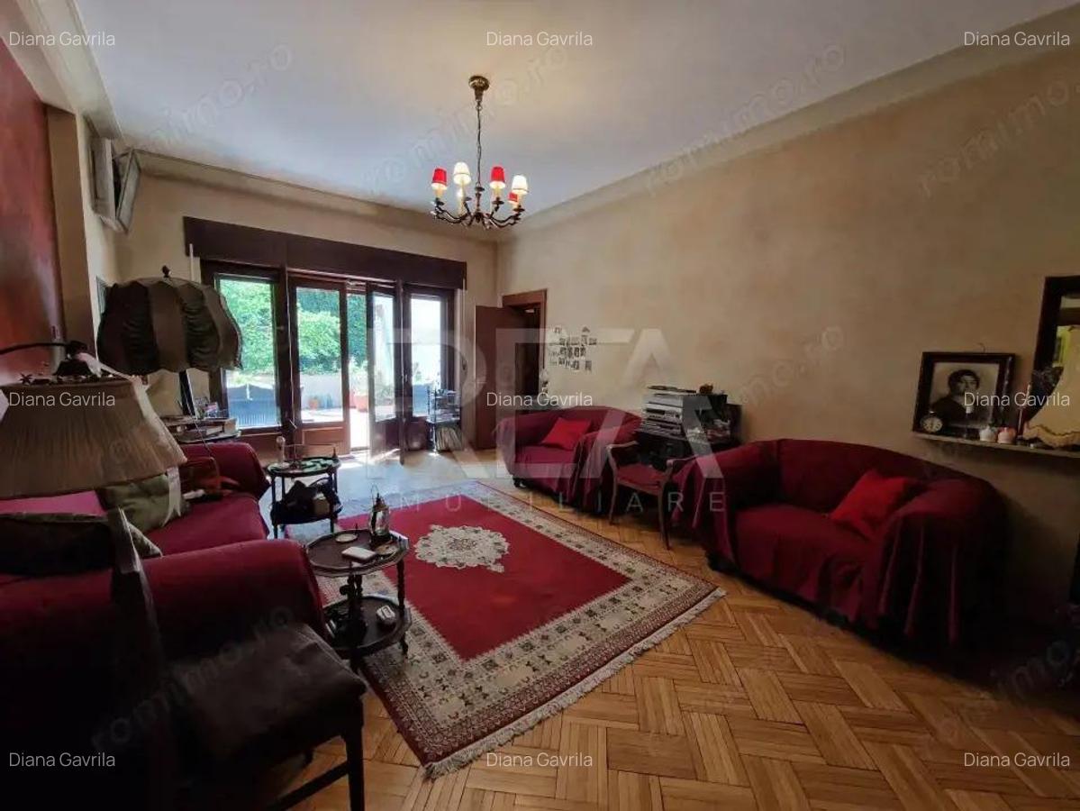 Apartament 190 mp, la parter - Bd Basarabia - 8