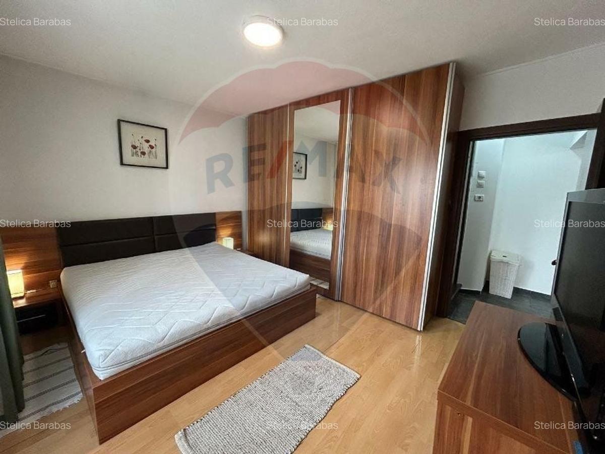 Apartament cu 3 camere decomandat, mobilat în 13 Septembrie - 5