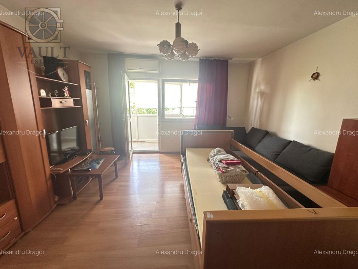 Apartament 3 camere- Decomandat- Titulescu -Piata Victoriei - 1