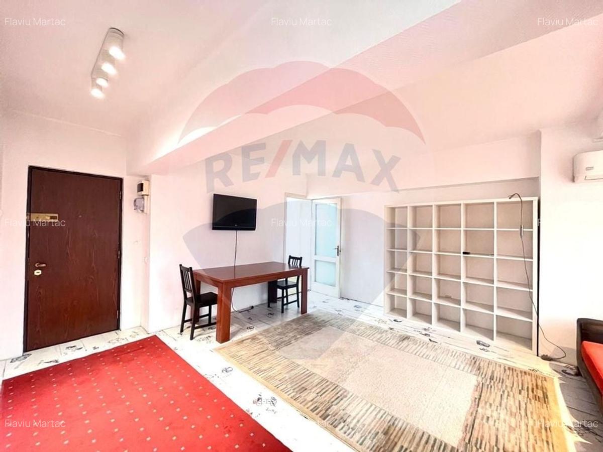Apartament cu 2 camere de vanzare in Calea Victoriei nr 1 - 6