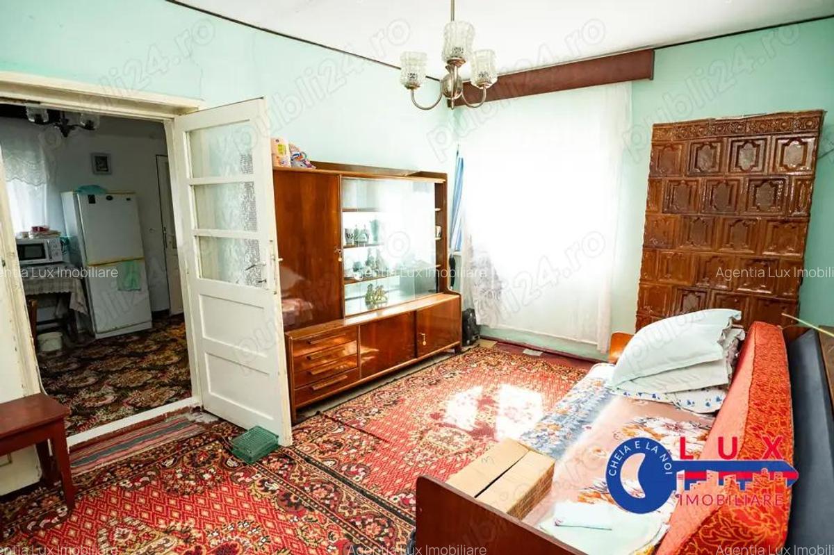 ID 6705 CASA de vanzare *STRADA Pacii - 6