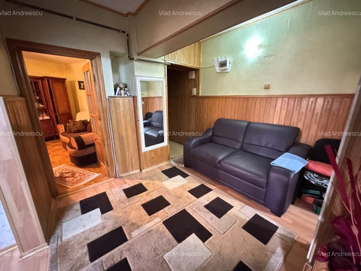 Apartament 2 camere, zona Bucegi - 1