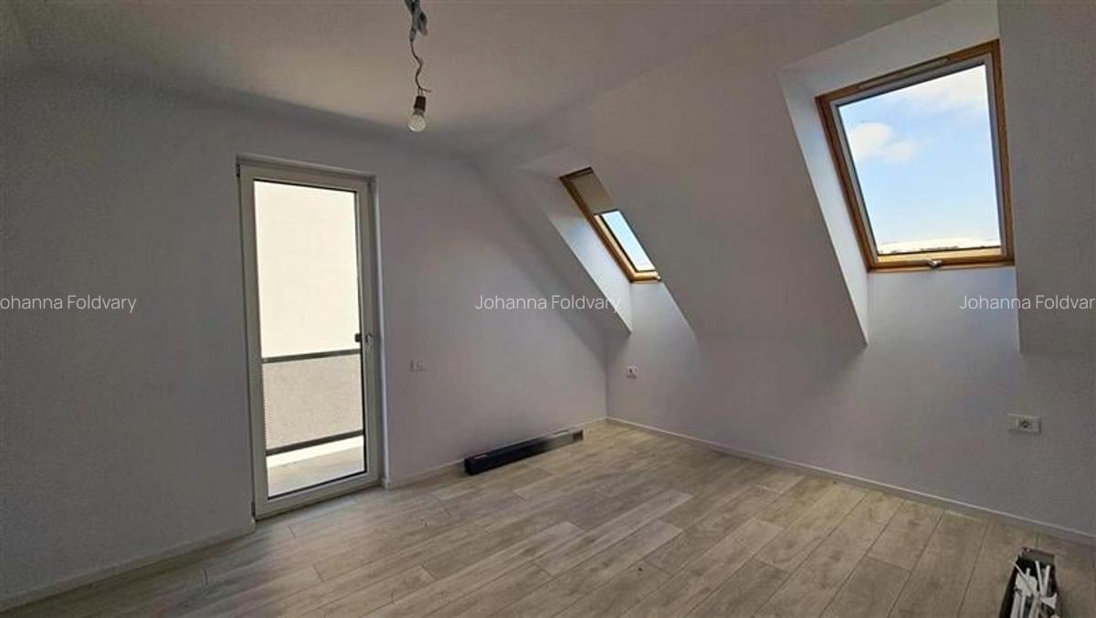 Casă cu 5 camere în Central - 13