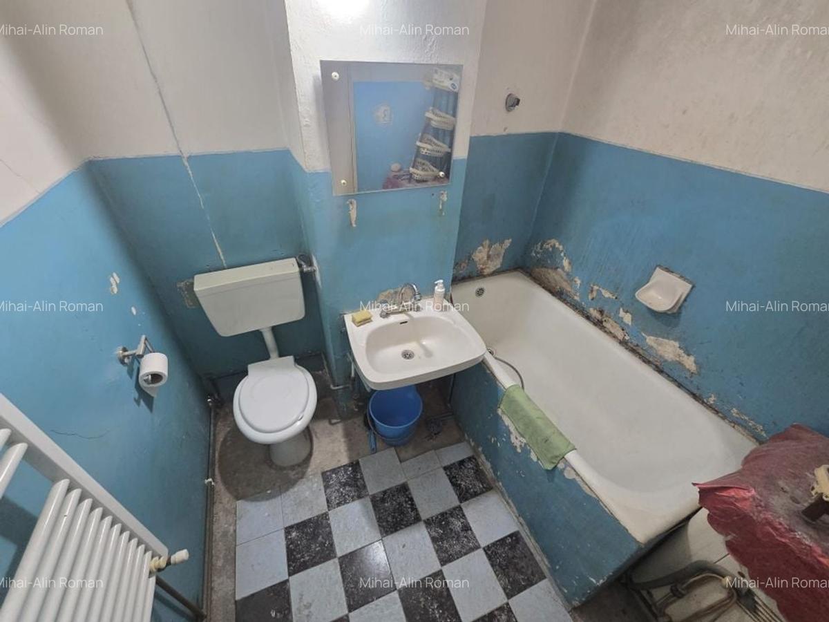 Apartament cu 2 camere decomandat în Soarelui - 17