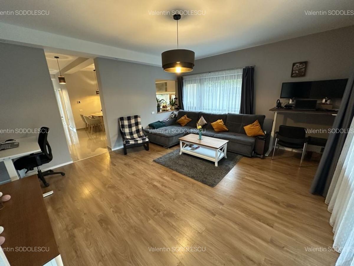 Duplex cu 5 camere de vanzare  în zona Aradului - 2