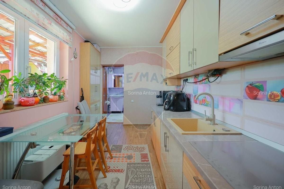Apartament cu 4 camere decomandat, mobilat în Central - 4