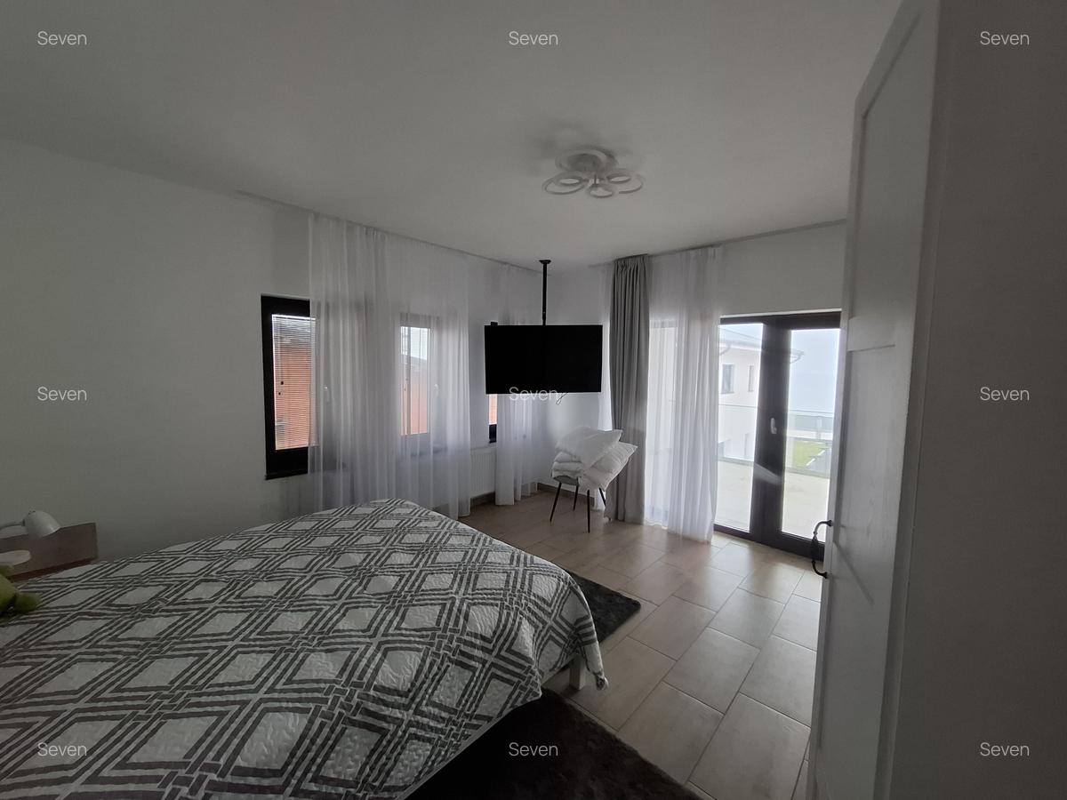 EXCLUSIV! Vila moderna P+1-Costinesti - Golful Francez-320.000 euro negociabil - 11