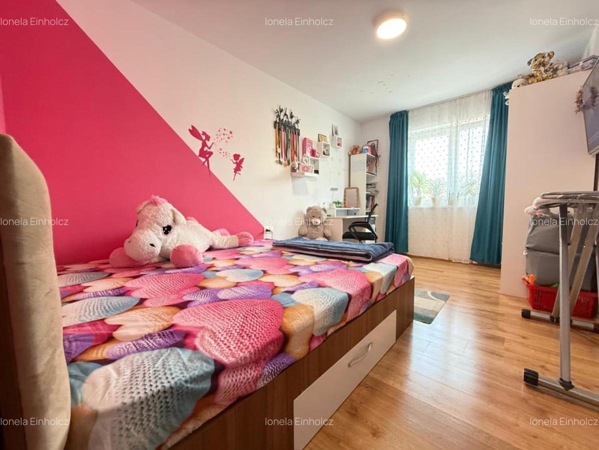 Apartament spatios cu 2 camere, decomandat, 54 mp utili - Giroc - 3