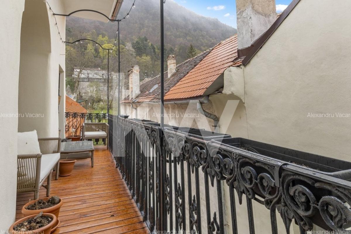Apartament cu 4 camere decomandat în Centrul Istoric - 19