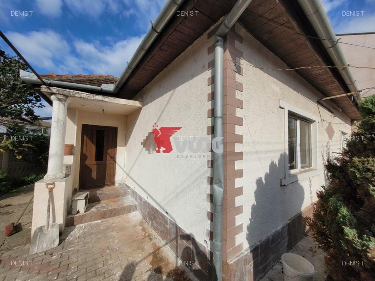 Casa? i?n zona Ronat 874mp teren! - 1