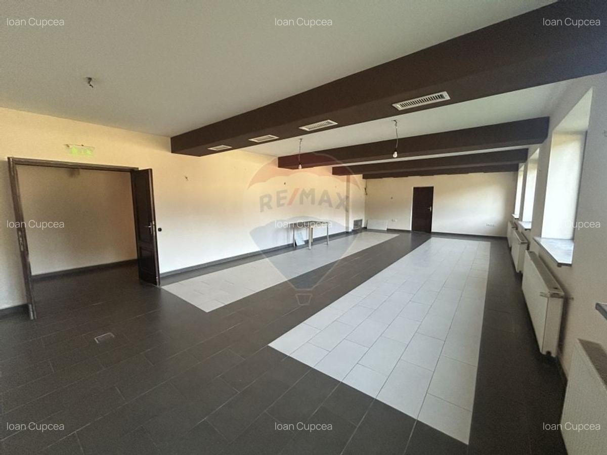 Hotel / Pensiune cu 30 camere de vanzare in zona Nord - 33