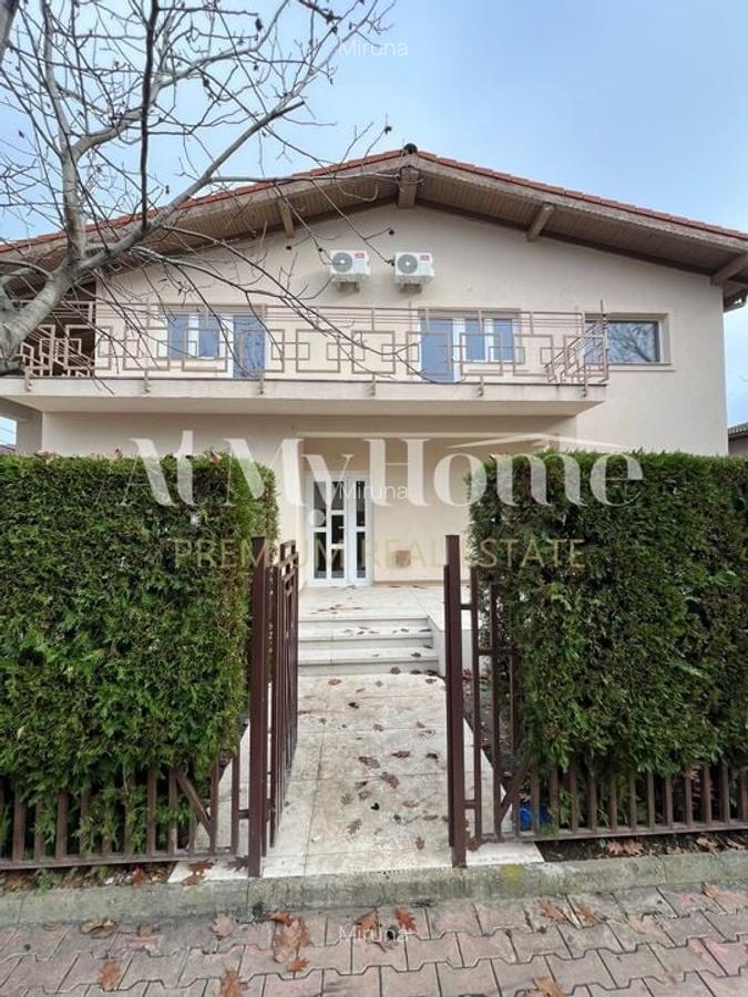 VILA INDIVIDUALA RENOVATA RECENT 600MP TEREN // 7 CAMERE- PIPERA - 1