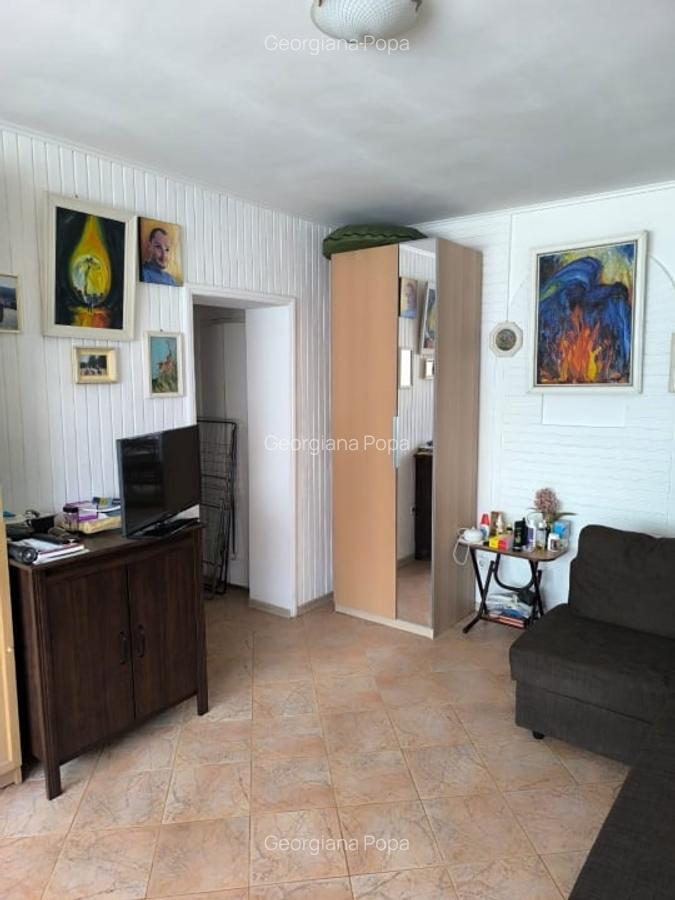 2 CAMERE DACIA LAPUSNEANU + LOC P - 10