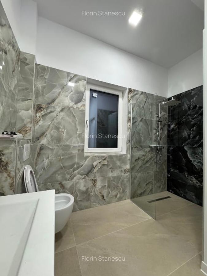 Proprietar, ofer spre inchiriere apartament cu 2 camere, in bloc nou - 12