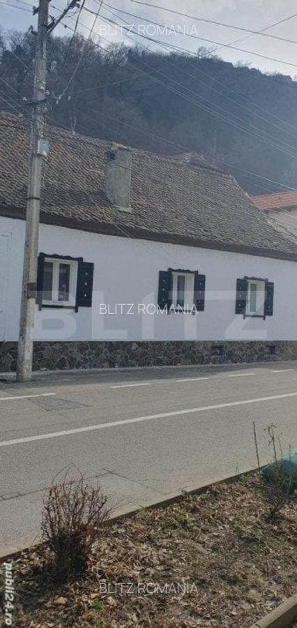 Casa 2 camere in centrul statiunii RAȘNOV - 1
