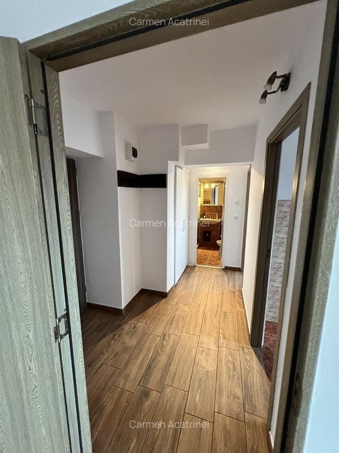 Apartament cu 2 camere decomandat în Noua - 5