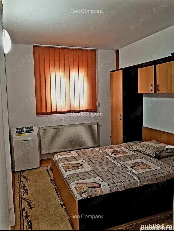 VILA MAGURELE P+1 STRADAL Chiar in Centru IDEALA Afaceri sau Locuinta 2 Garaje 2 Curti-500mp - 1