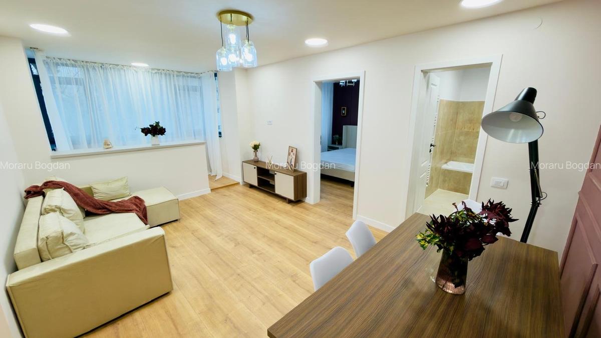 Apartament 3 camere mobilat si utilat nou de vanzare in zona Tiglina 1 - 3