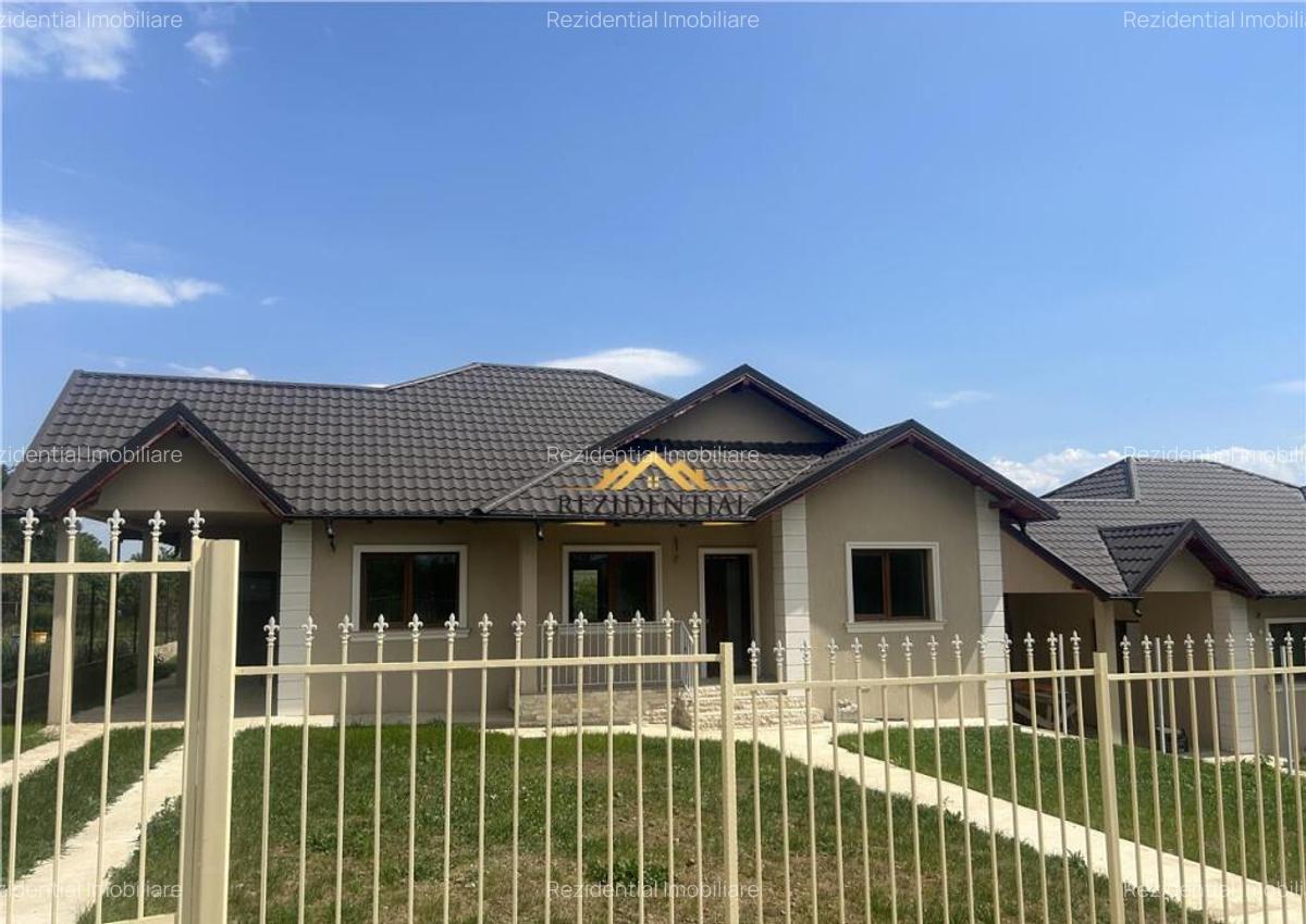 CASA SUPERBA - CERVICESTI (la doar 6 km de Botosani) - 3