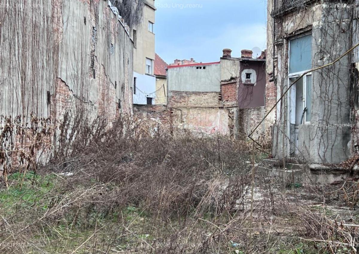 Vila Dacia - Teren 587 mp - 2