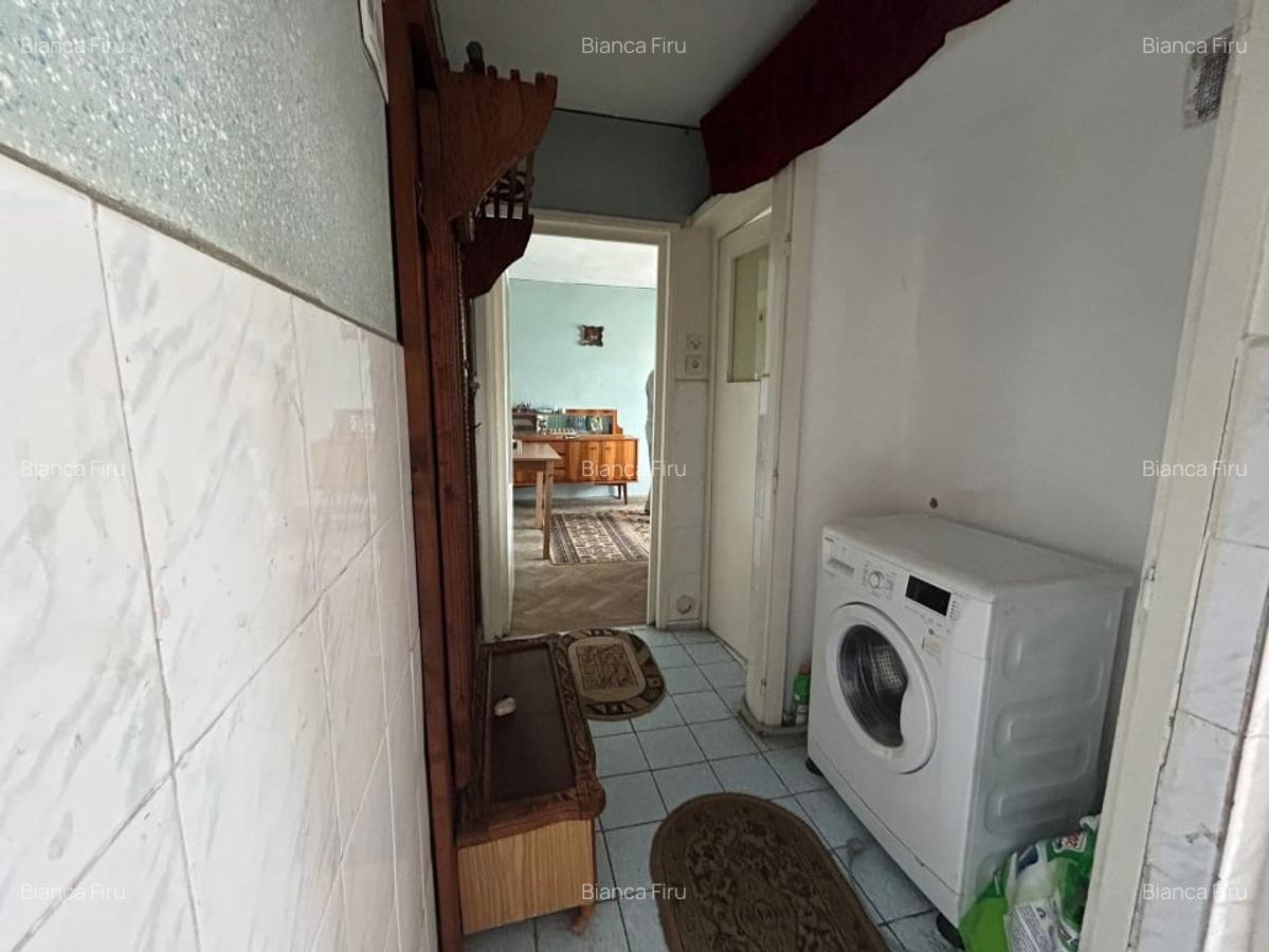 Apartament 2 camere, semidecomandat, 41mp, Craiovita, zona Niela. - 7