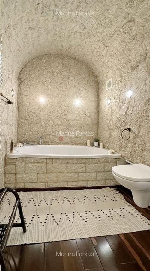 Apartament cu 2 camere semidecomandat, mobilat în Centrul Istoric - 9