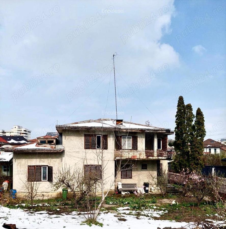 Direct proprietar vand vila ultracentral in Bacau - 1