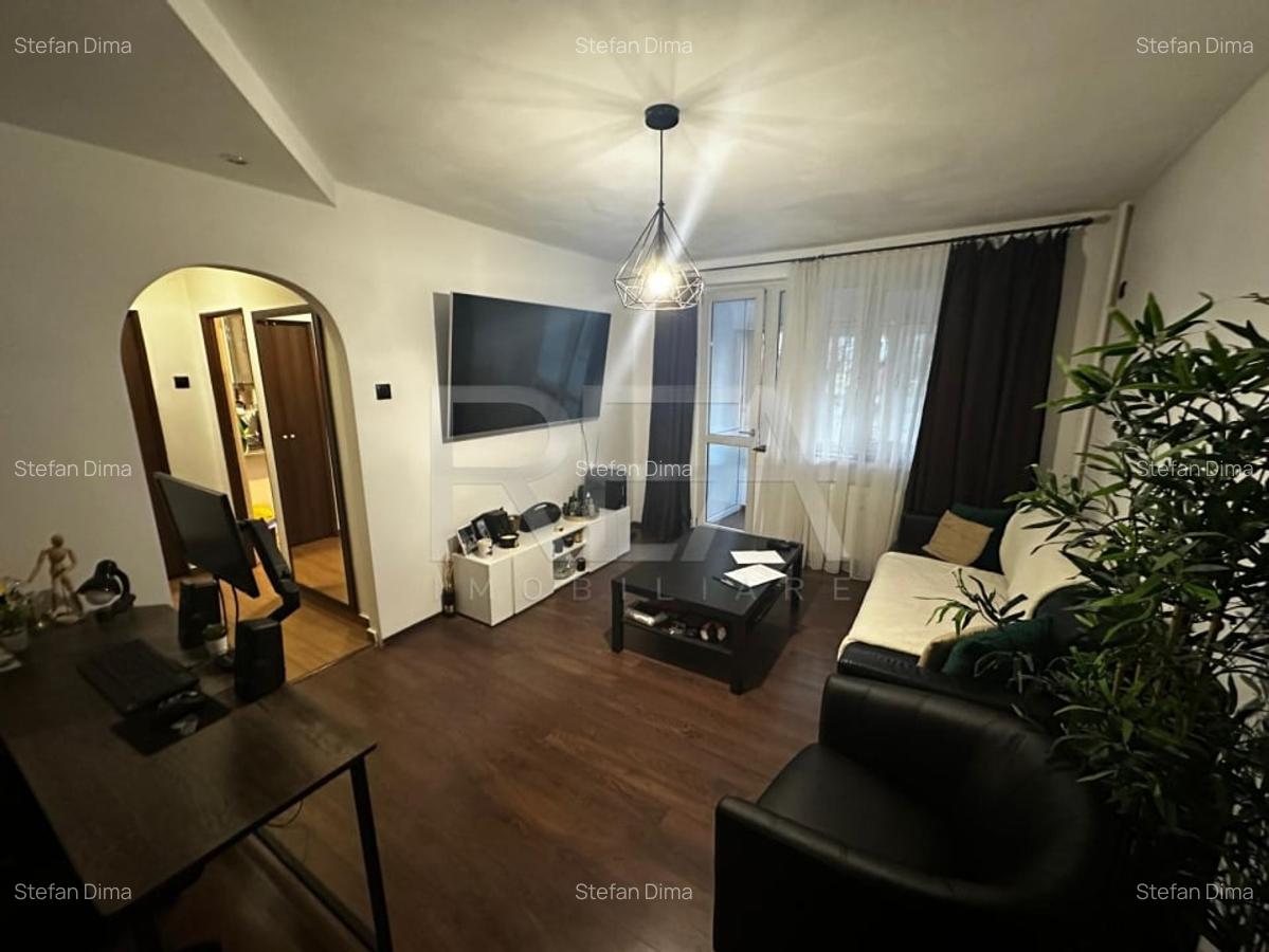 Apartament 2 Camere , Semi-Decomandat , Nitu Vasile - 1