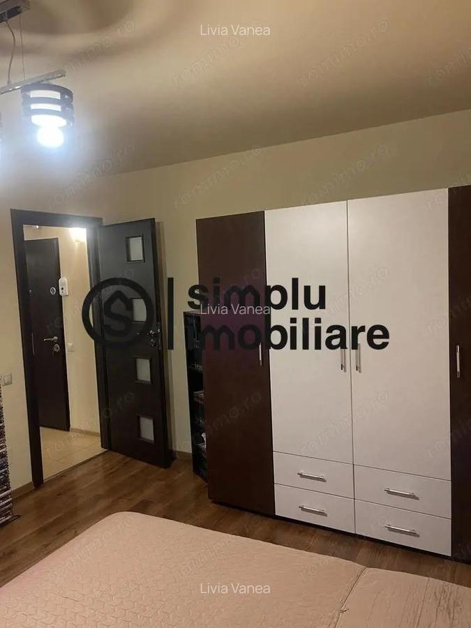 Garsoniera decomandata -Rovine - 13