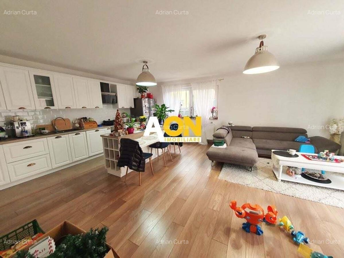 Casa pt 2 familii sau pt. clinica medicala, 8 camere, 486 mp teren - 12