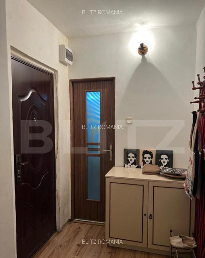 Apartament 3 camere, 70 mp, etaj 1, decomandat zona Pand - 2