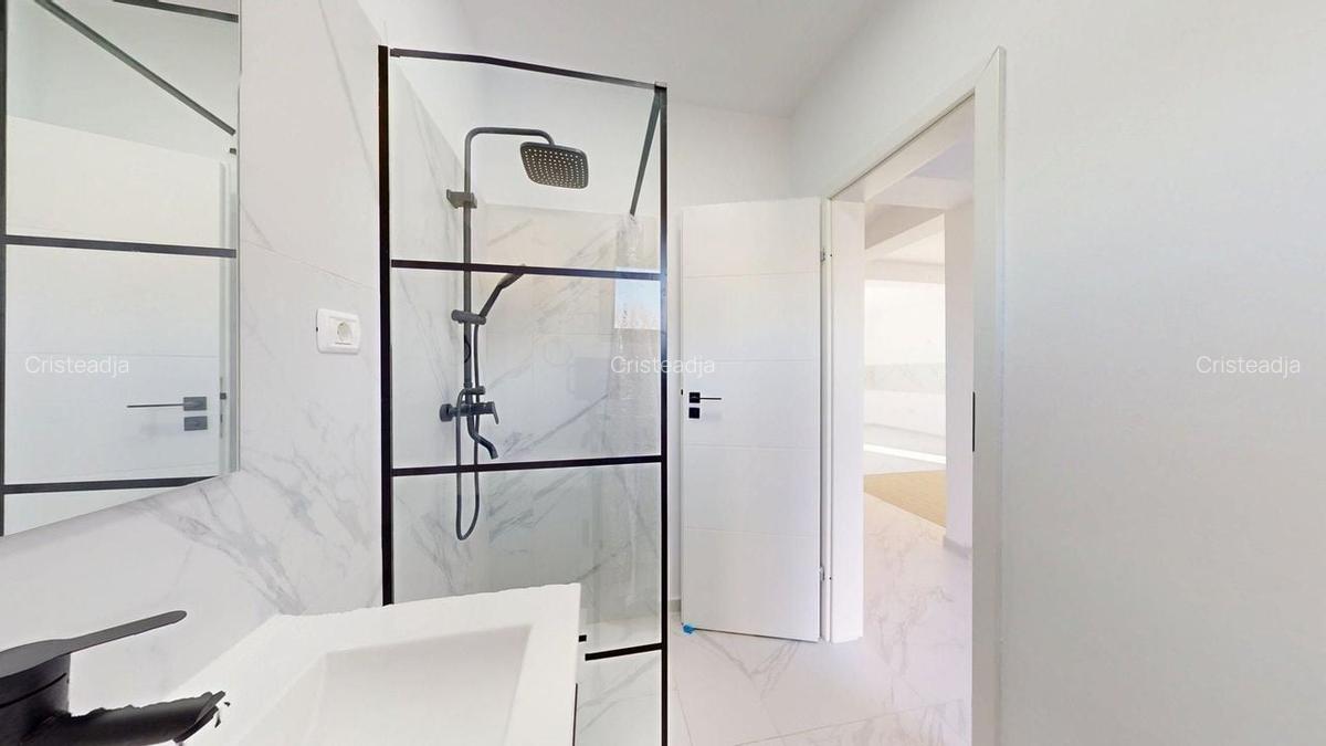 CASA DE LANGA PADURE, Clinceni str. Mierlei 73J - 16