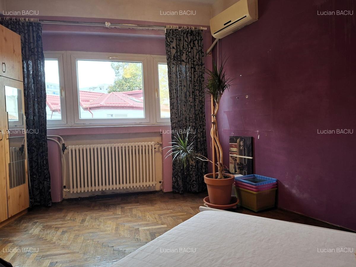 Apartament cu 3 camere in vila interbelica, de renovat - comision 0%! - 12