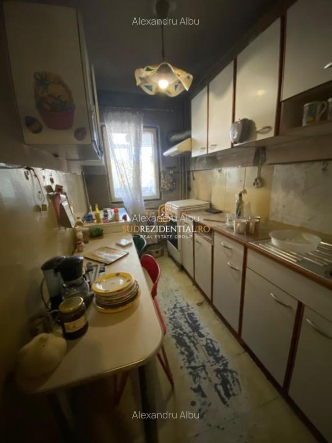 Garsoniera Tineretului, Metrou Timpuri Noi - 2