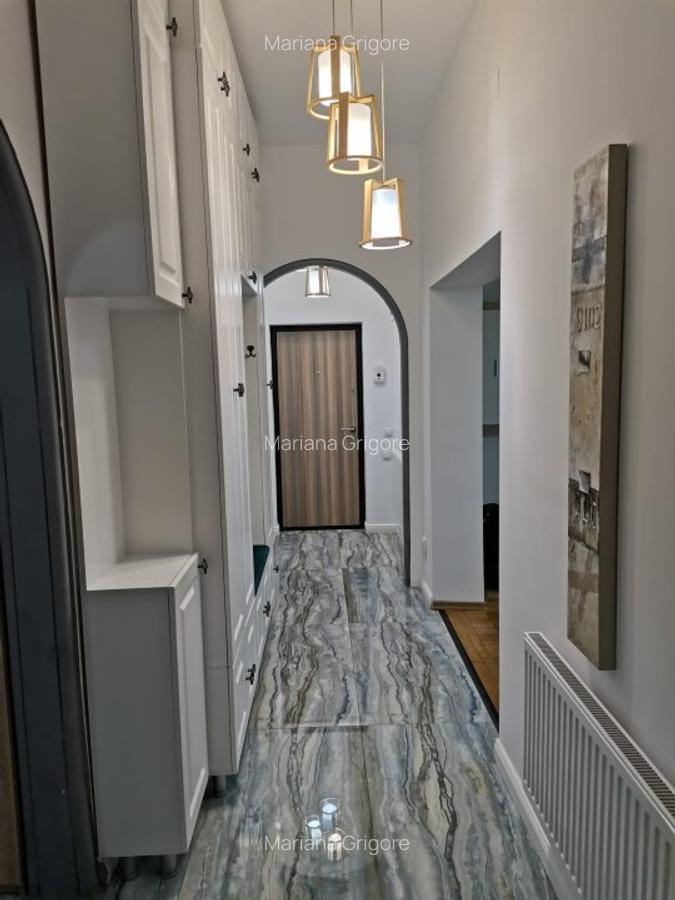 Apartment renovat bloc rusesc AFI COTROCENI - 8