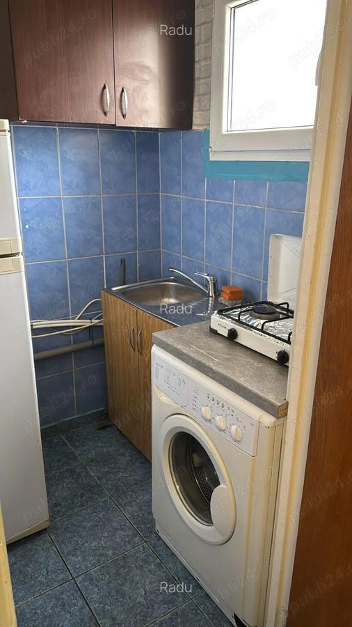 Inchiriez garsoniera zona 1 Decembrie 1918 - 1 Inchiriez garsoniera zona 1 Decembrie 1918 - 1