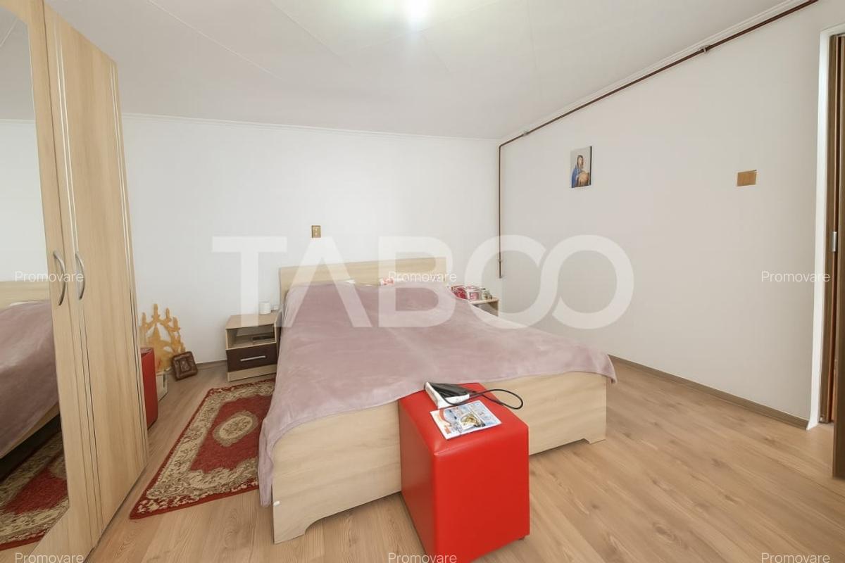 Strada Parului -  Casa de vanzare cu 3 camere Cartier Marmelada - 6