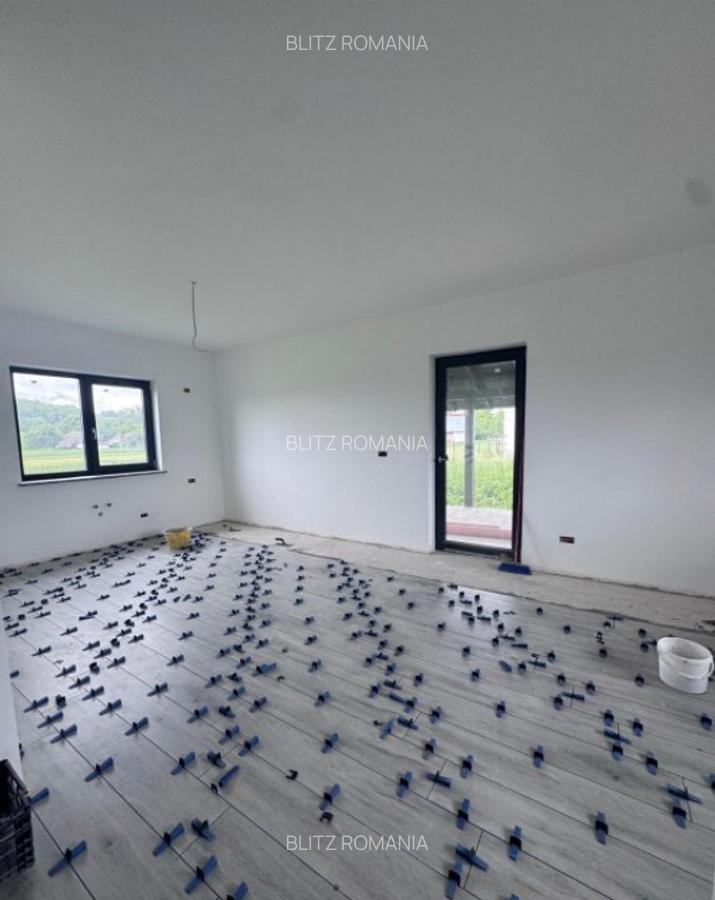 Casa individuala, noua, 800mp teren , Horodnic de Sus - 14